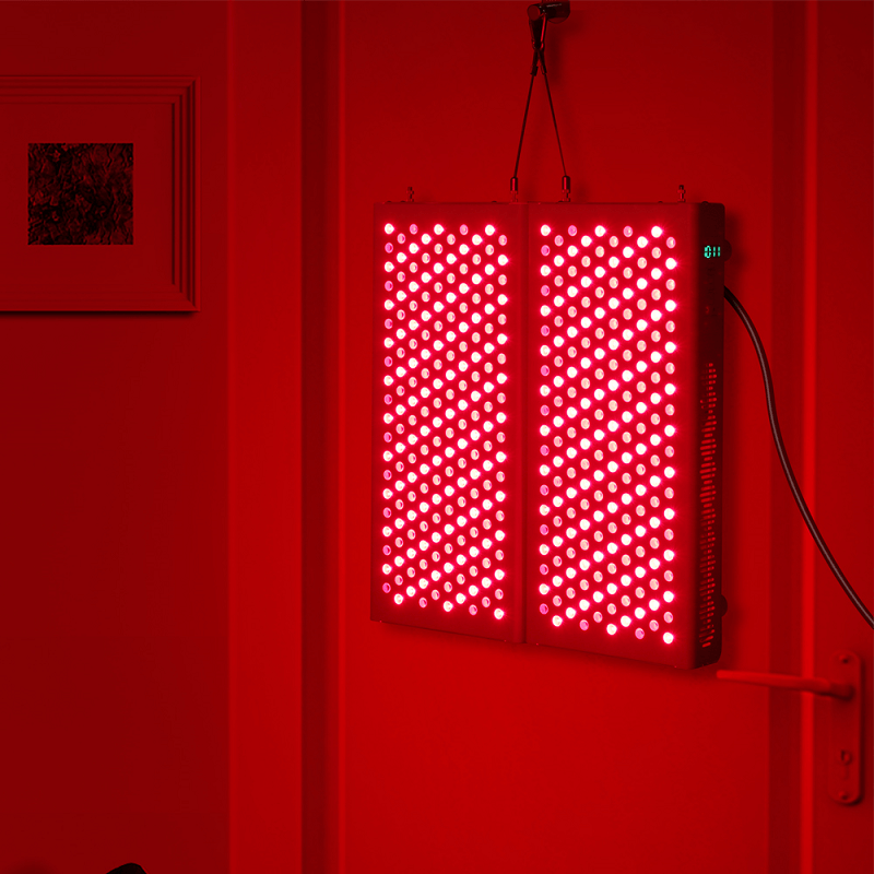 Verticaal hangen aan de deur thuis Full Body Red Light-behandelingsinstrument Twee RD1000 gemonteerd FDA-register