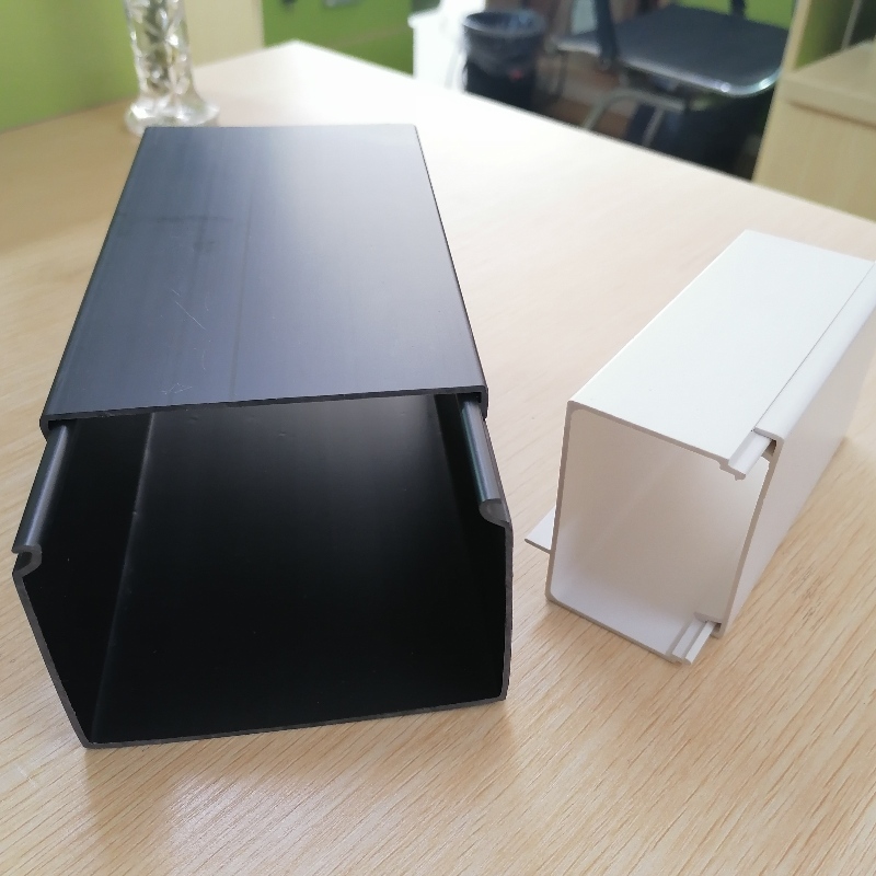 professionele op maat gemaakte PVC-kabelconcealer Raceway PVC-kabelgoot draadorganizer voor het beheren van rommel van draad