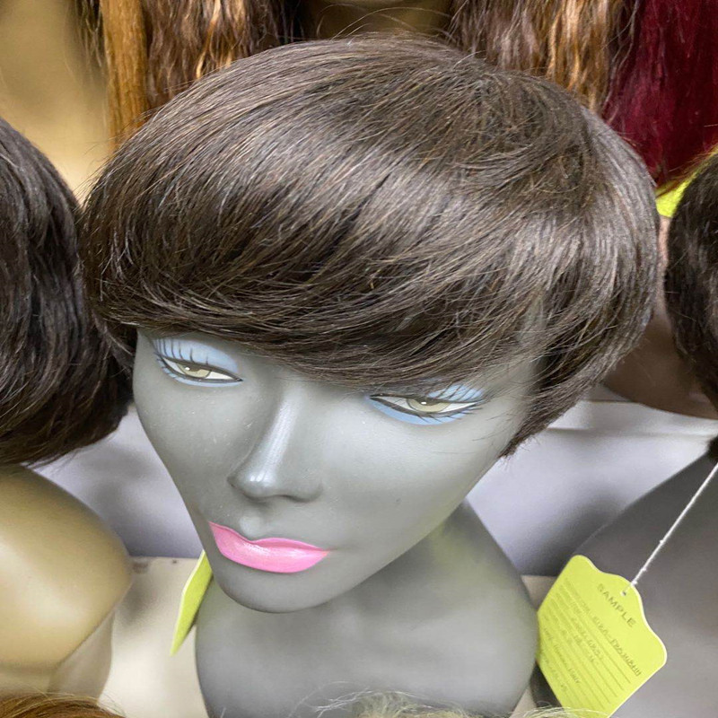 Wat moet ik doen als ik mijn haar blijf verliezen?Is er een goede oplossing?