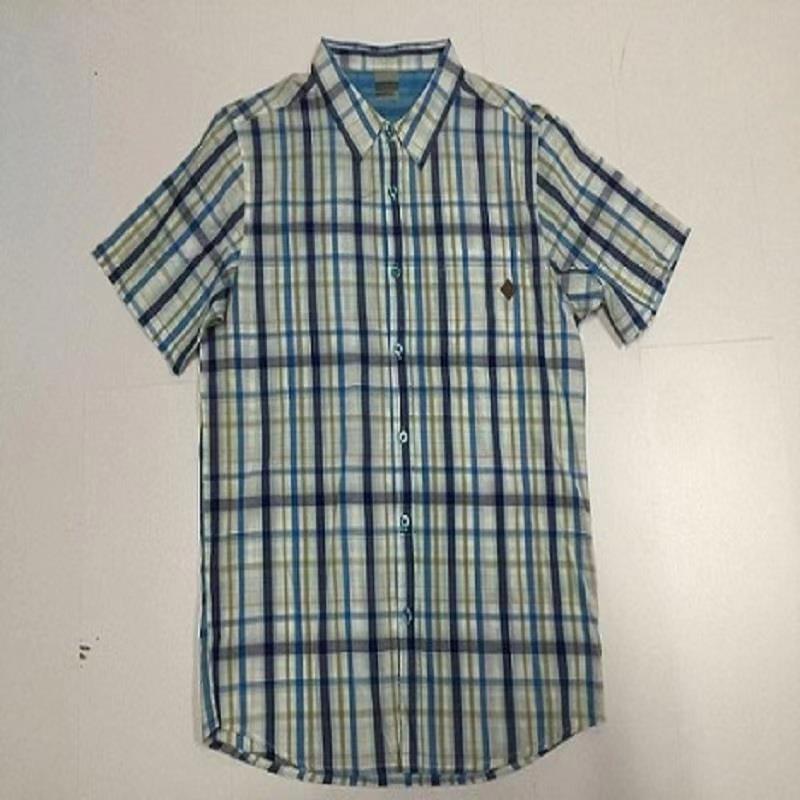 mannen korte shirt
