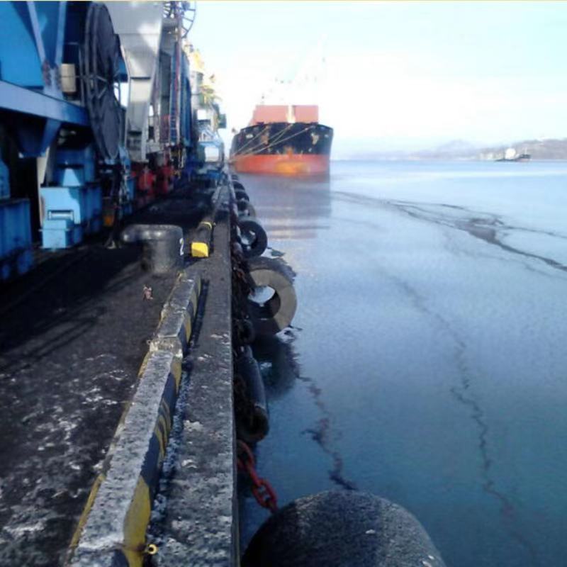 Ccilindrisch type zeehavenrubber bumper voor kade steiger