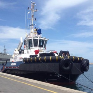 Blijvende uitrusting van de zeehaven aan sleepschepen
