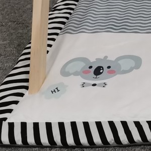 Playmat van vierkant hout