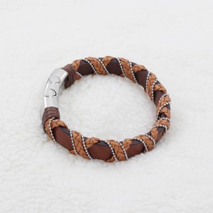 Staalsbracelet met multiplayer Wrict cuff Bracelet Multi-Color Braided Leather Bracelet met magnetische klem