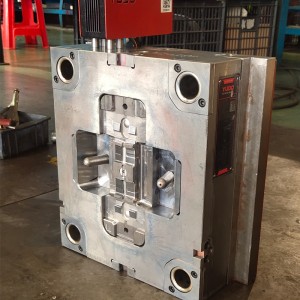 Professionele fabrikanten van spuitgietmatrijzen op maat gemaakte industriële kunststof onderdelen spuitgietmatrijzen china te koop