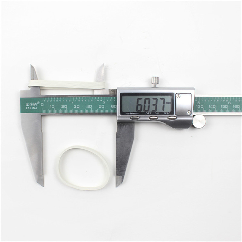 Aanpasbare diameter 38 mm witte verbrede rubberen band met hoge elasticiteit en verouderingsbestendigheid voor kantoorcultuur en onderwijs, directe verkoop in fabrieken