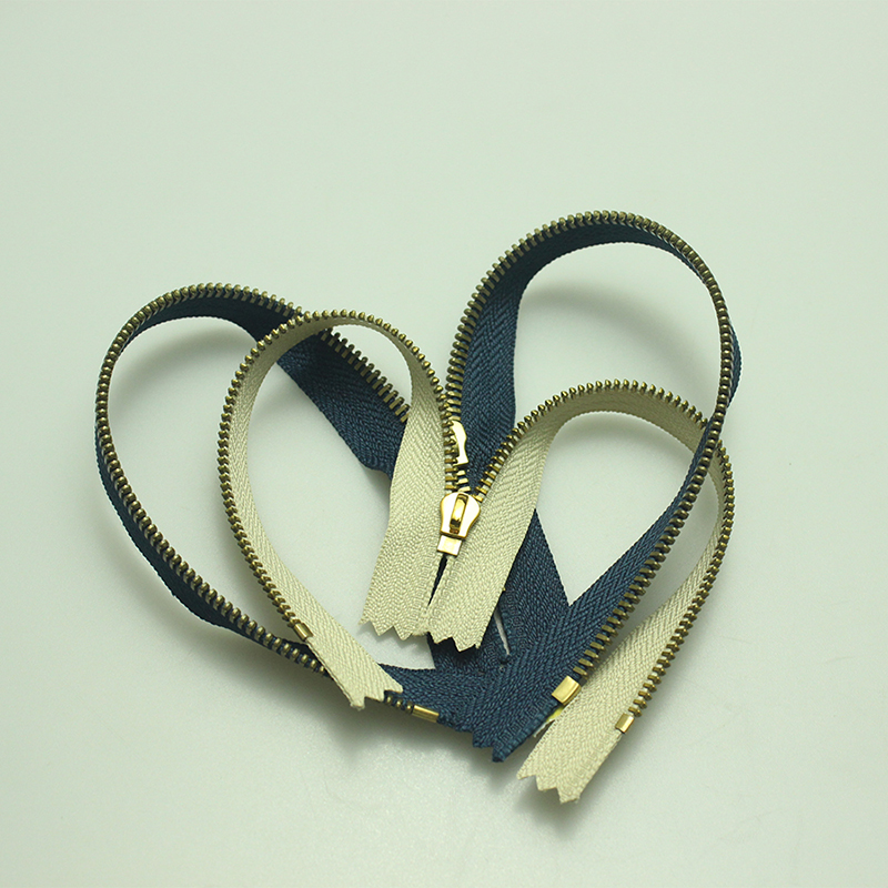 Metalen messing rits met verschillende stijlen en maat, metalen accessoires