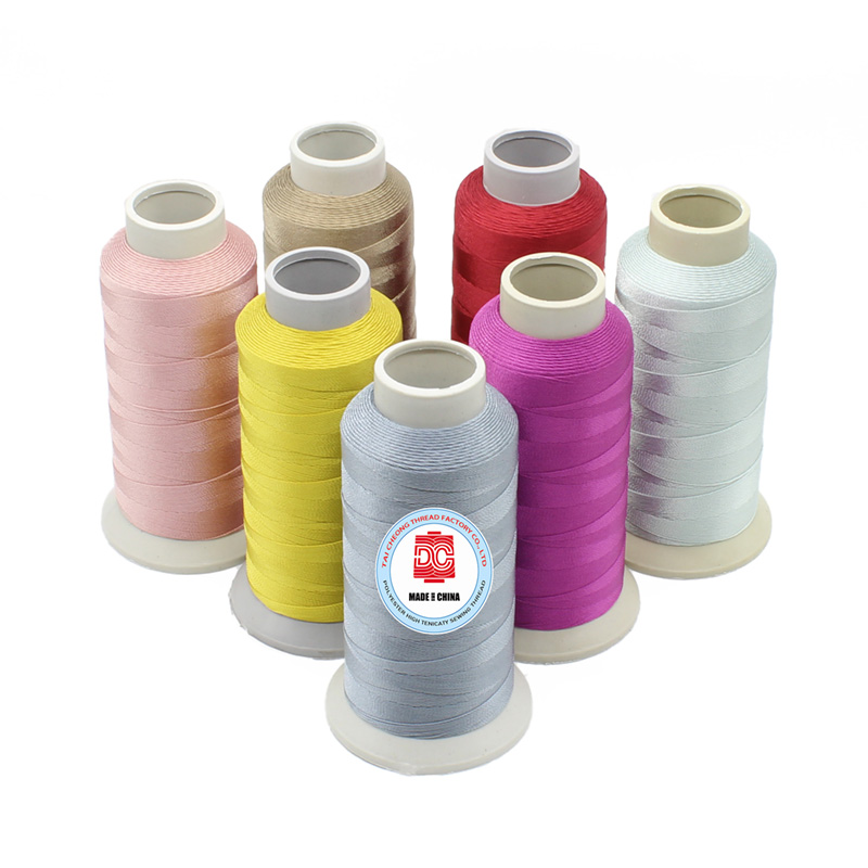 Polyester hoogwaardigenaaigaren