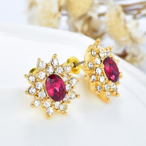 Klassieke kleine oor oorbellen