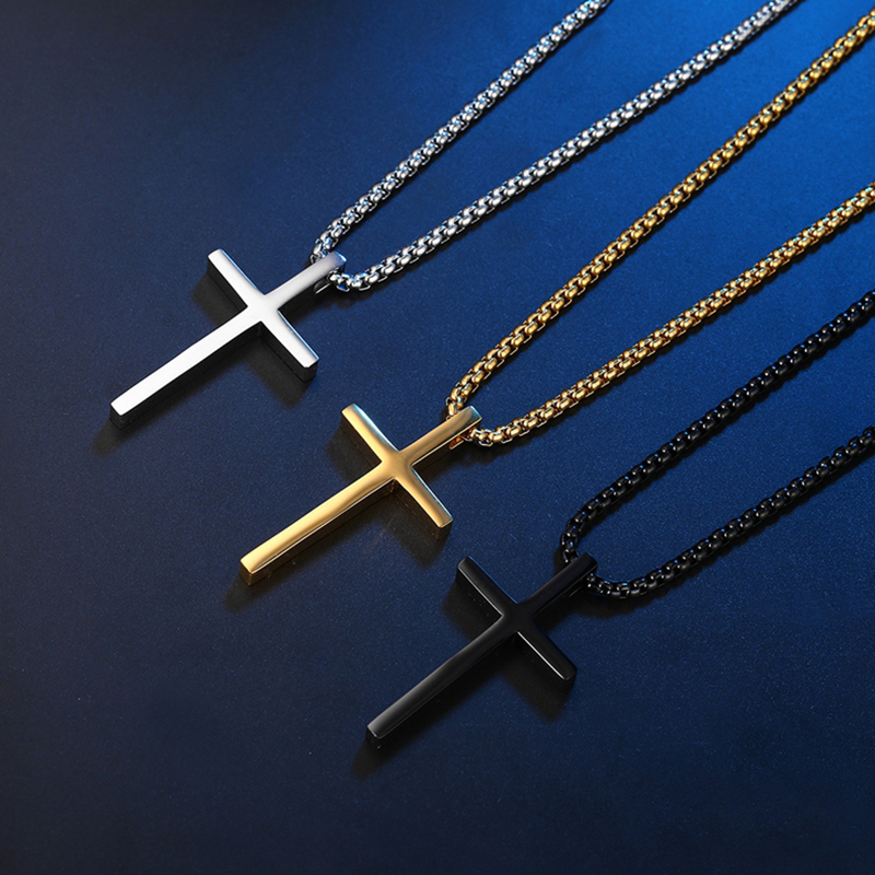 Eenvoudige temperament cross ketting