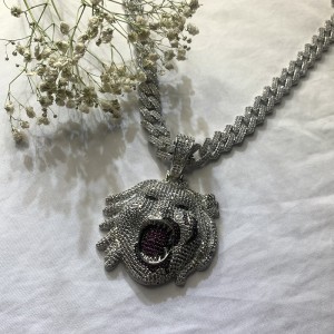 The Joker vol met zirkoon hanger