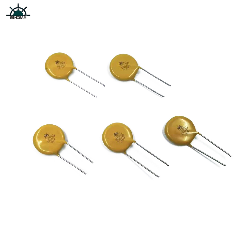 China ODM Electronics Components, Geel MOV 20mm HVR20D621K Zinkoxide-varistor voor voedingsapparatuur