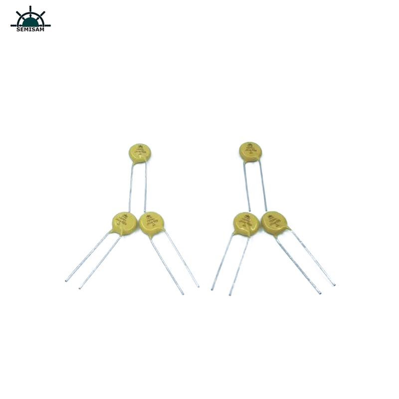 China ODM Electronics Components, Geel MOV 10mm 10D561 560V zinkoxide-varistor (MOVMETAL OXIDE-varistor)