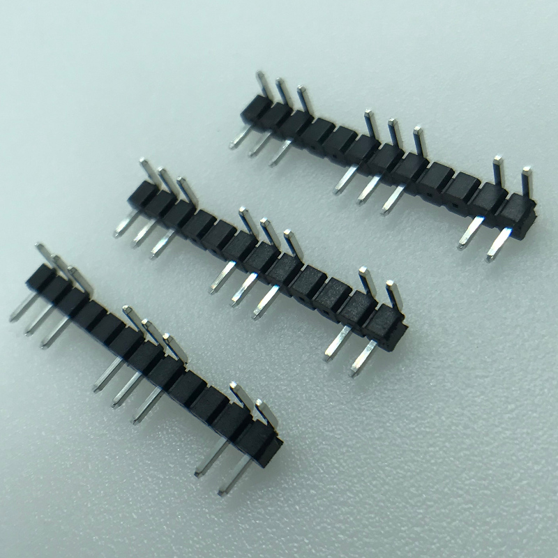 2.54 mm Pitch 12P 90 ° RECHTS HANDGEL PIN-koptekst Lege 4P PIN-connector