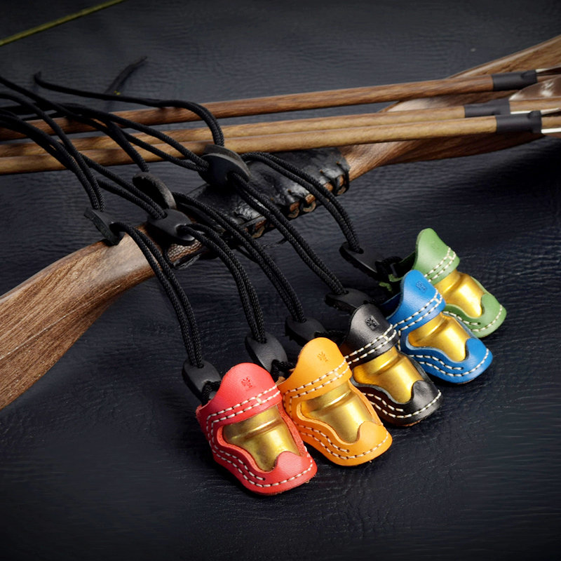 Boogschieten duimring van Elong buiten