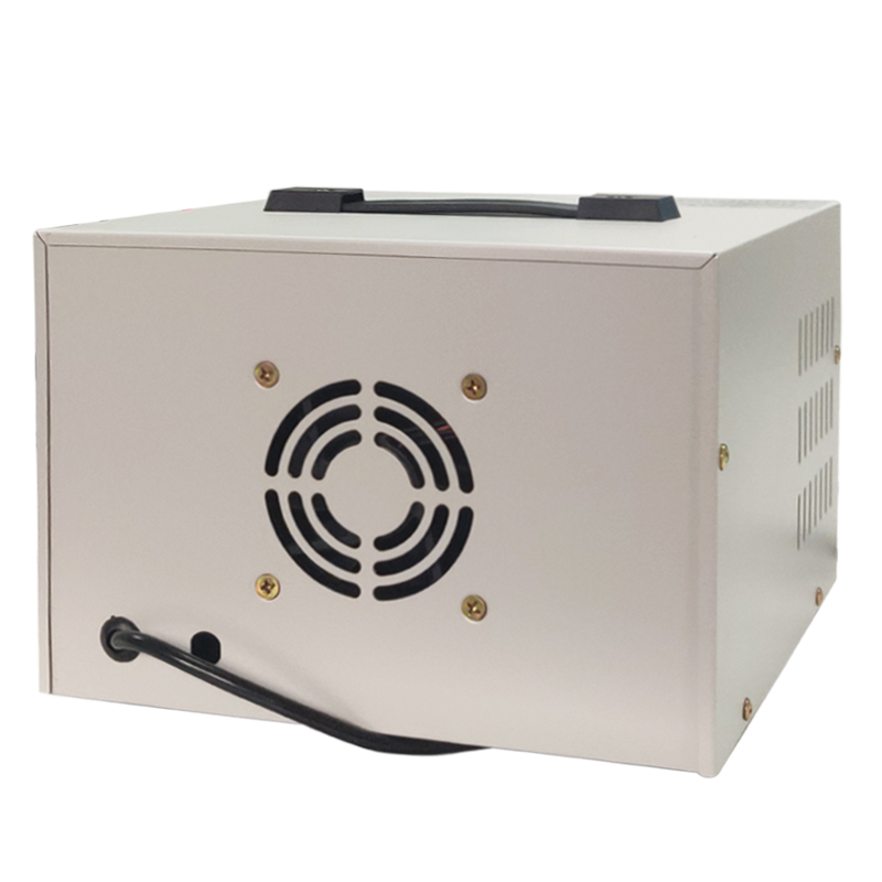 KOMCO AGM start en stopt auto's pure koperen oplader 12V24V intelligente batterijlader met een hoog vermogen.
