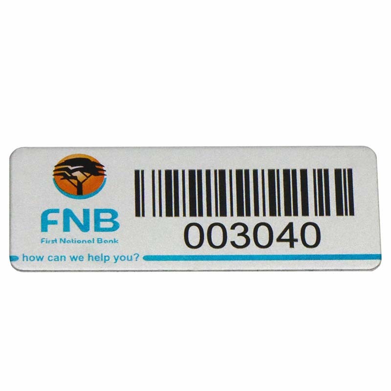 Groothandel aangepaste laser gegraveerde serienummer label metalen streepjescode label sticker gedrukt aluminium asset tag labe