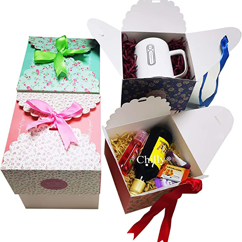 Geschenkdozen, set van 4 decoratieve traktaties dozen, cake, koekjes, goodies, snoep en handgemaakte badbommen douche zepen cadeau -dozen voor kerst, verjaardagen, feestdagen, bruiloften (bloempatroon)