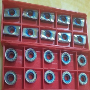 Rpmt rdmt APMT -eindmoleninzetstuk invoegen