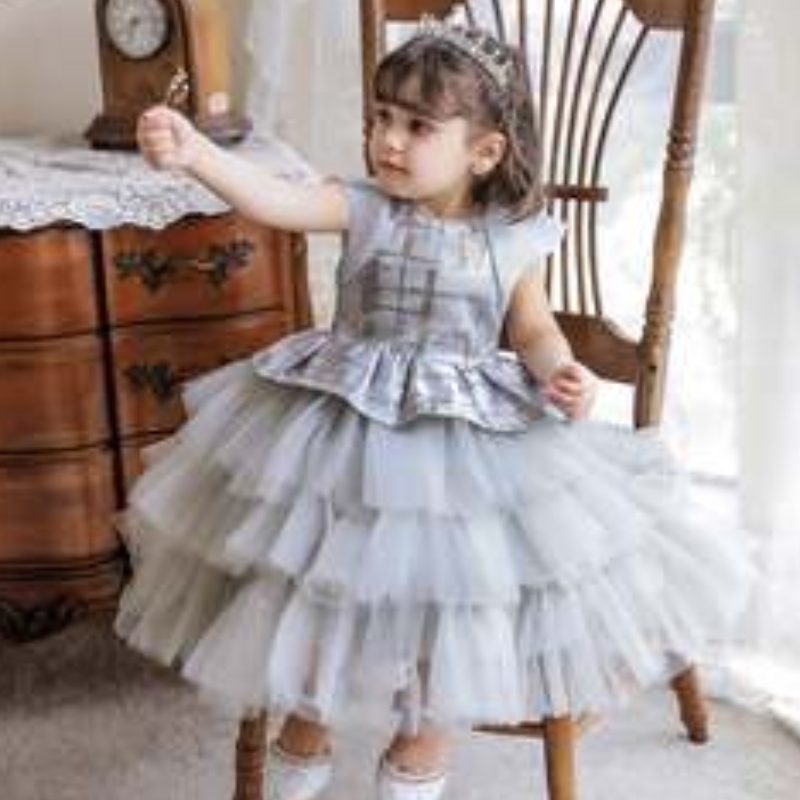 Baige hete uitverkoop Elegant Design Girl Frock Baby Girl Dress Party Wear White Multi-Layer Lovely Princess