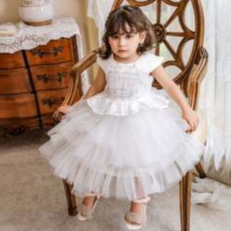 Baige hete uitverkoop Elegant Design Girl Frock Baby Girl Dress Party Wear White Multi-Layer Lovely Princess