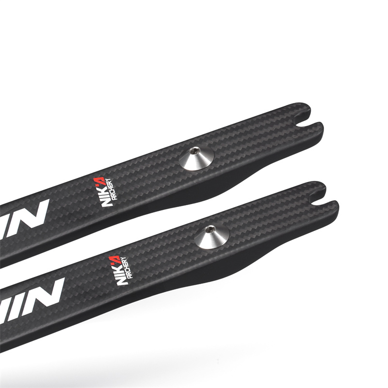 Koolstofvezel in boog en pijl.