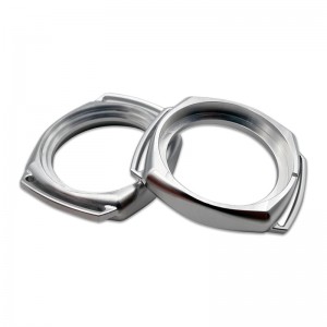 CNC bewerkingsonderdelen aangepaste freesgepolijst roestvrijstalen aluminium onderdelen koperen onderdelen CNC -hoes