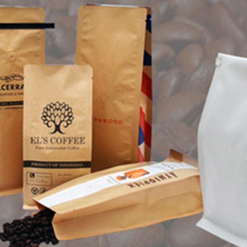 De samengestelde verpakkingszak