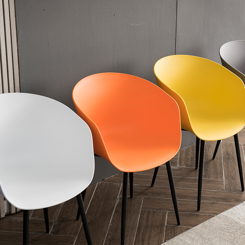 Moderne Italiaanse Franse Stijl Hoge Kwaliteit Plastic Pp Shell Keuken Eetkamer Plastic Stoel Voor Eetkamer