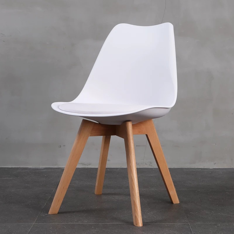 Groothandel Modern Plastic Dining Chair Bistro Cafe Restaurant kleurrijke acrylstoel plastic stoel en een zacht kussen