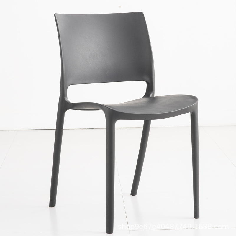 Factory Direct verkopen Luxe Modern Design Plastic PP Eetstoel Stapelbare Buiten Garden Leisure Dining Koffiestoel