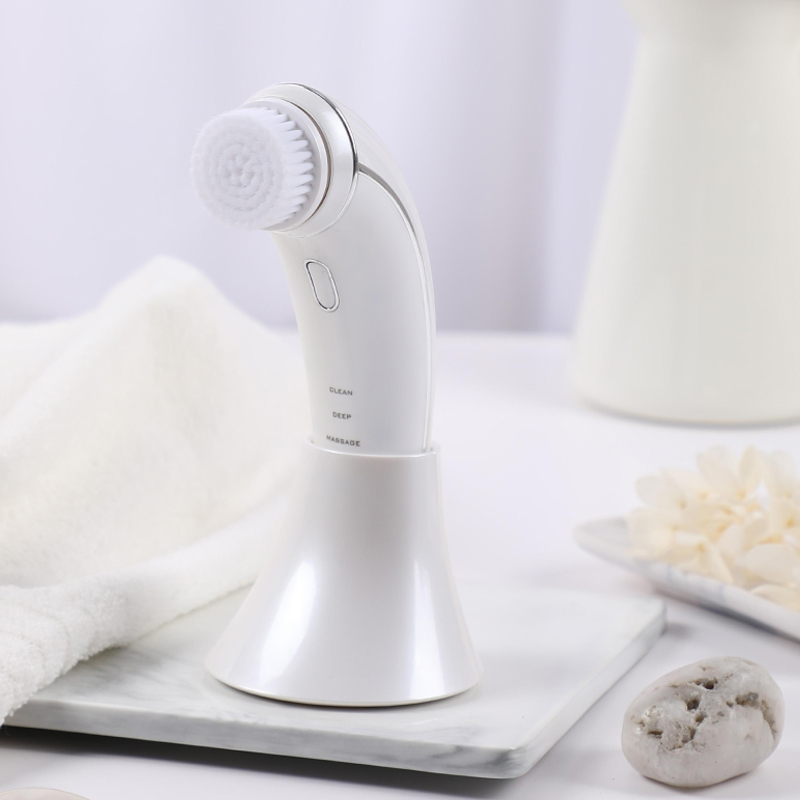 Facial Massager Cleaner