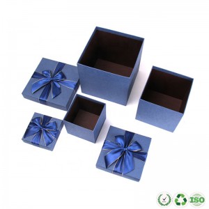 Aangepaste gerecyclede ambachtelijke papiercadeau -doos