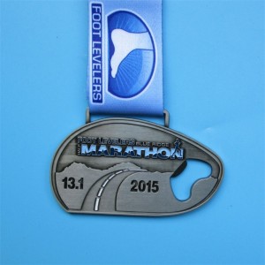 Aangepaste medaillon ketting fietsen medailles antieke vergulde metalen medailles