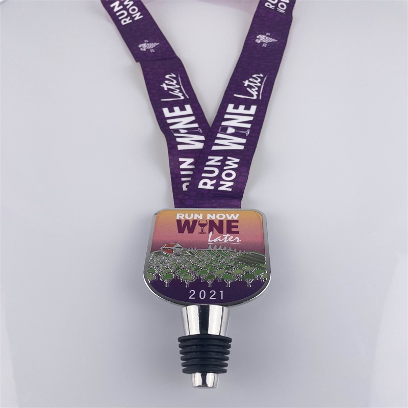 Aangepaste halve marathonmedailles wijn wijngaard flesstoppermedaille