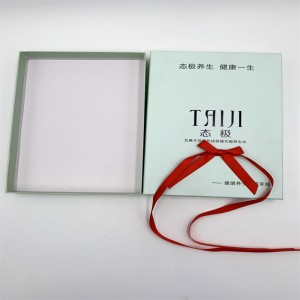 Geschenkdoos met lint