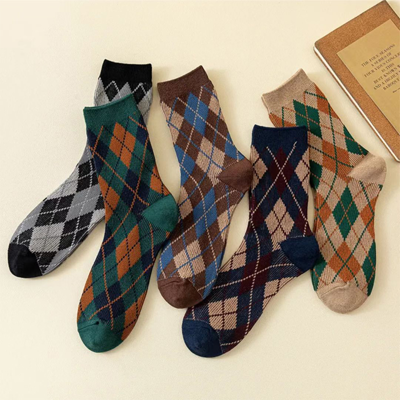 Groothandel hoogwaardige mode aangepaste logo luxe winter wol crew sokken