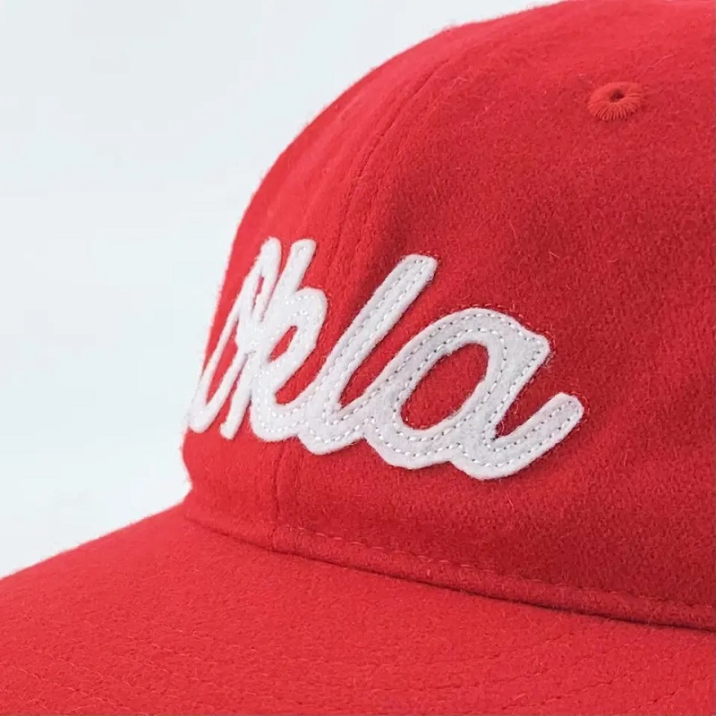 Platte rand ongestructureerd 6 paneel hoed verstelbare achterste band geborduurde dop aangepaste wol ongestructureerde 6 paneel snapback papa hoed cap
