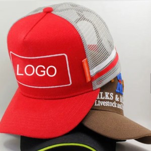 Aangepaste 3D -borduurwerk 5 panelen uit deur honkbal sport cap trucker cap mesh hoed