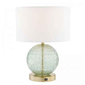 Home2 Hotel Aqua Glass Table Lamp met een op/off rocker -schakelaar in hotelkamer