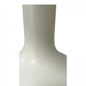 Homewood Suites Hotel Resin Table Lamp met ivoor Crackle Resin Body in Hotel Room