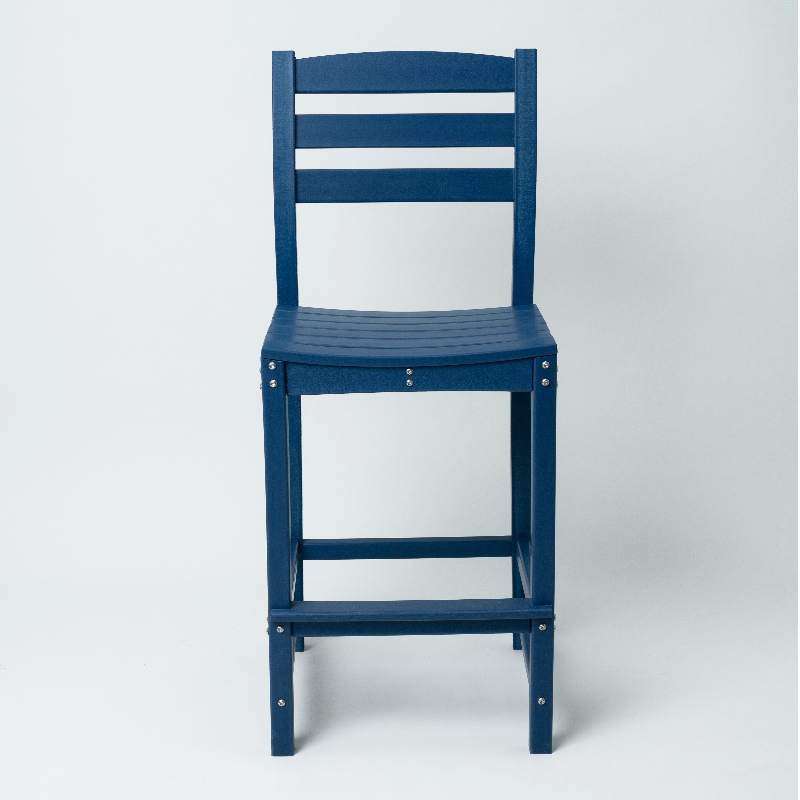 Hoge Adirondack -stoel met blauwe kleur