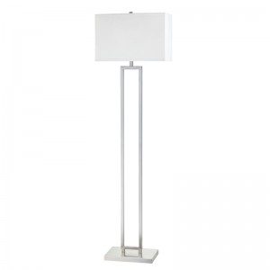 Marriott Hotel banknaast vloerlamp met geborsteldenikkelafwerking in de kamer