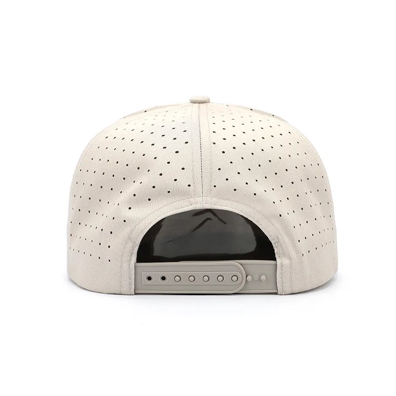 Groothandel aangepaste hoogwaardige 7 paneel platte rand gedrukte patch logo snapback caps, laser gesneden gat geperforeerde heren hoed