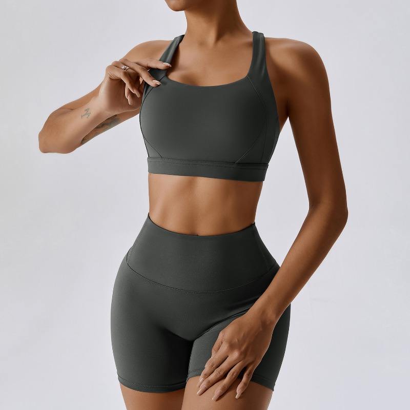 SC9284 High Tailed Workout Shorts Aangepaste yoga setnaadloze 2 -delige set bh -vest shorts pak yoga slijtage voor vrouwen