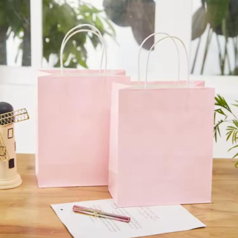 Aangepaste kraftpapierzakken met uw eigen persoonlijke logo -shopping cadeau -papieren zakken