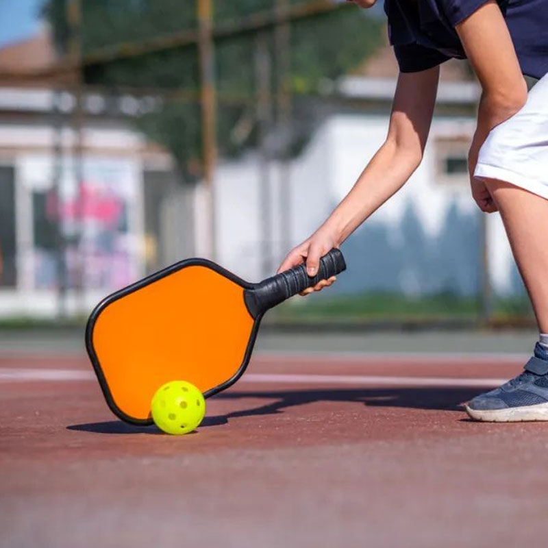 Pickleball-peddel, wat is het geïntegreerde hete persproces?