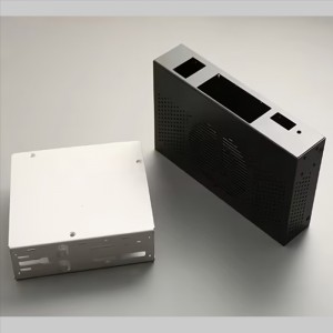 hoge kwaliteit op maat gemaakt plaatwerkframe CNC-bewerking van stempelonderdelen