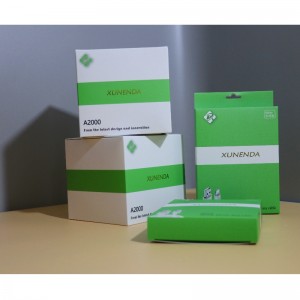 Verpakkingsdoos voor oplader en oplaadkabel