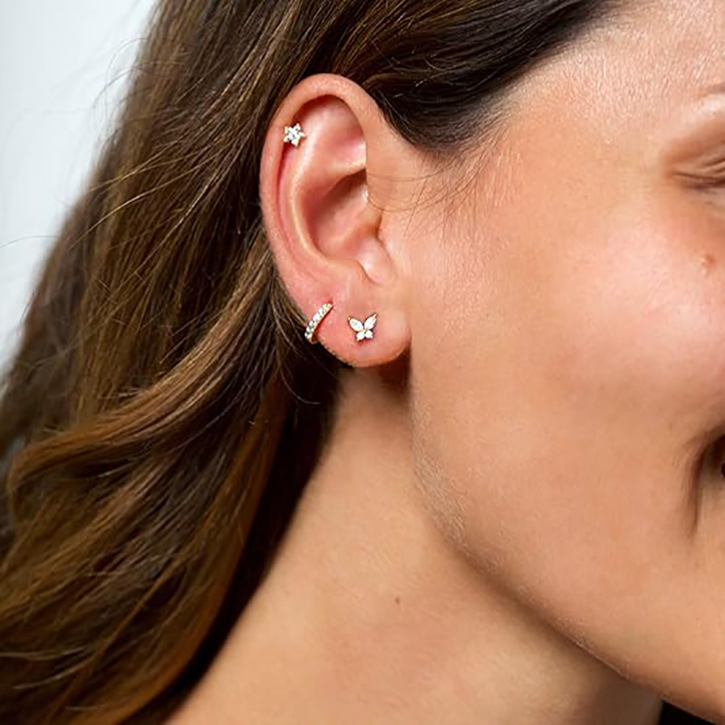 3 paar gouden hoepel oorbellen set: Sierlijke oorknopjes Trendy kleine 14K vergulde hypoallergene bengelende kraakbeen Huggie hoepel oorbellen voor vrouwen Gouden sieraden voor vrouwen meisjes geschenken